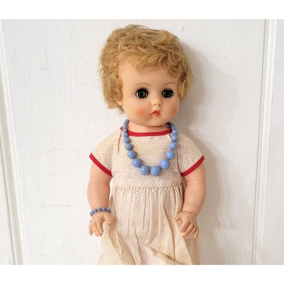 Sleepy Eyes Vinyl Doll 1960s Original Clothes - Picture 4 of 6